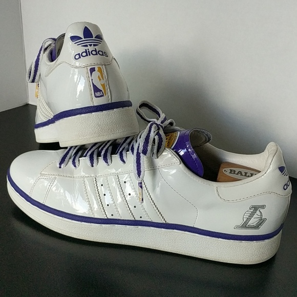 lakers shoes adidas